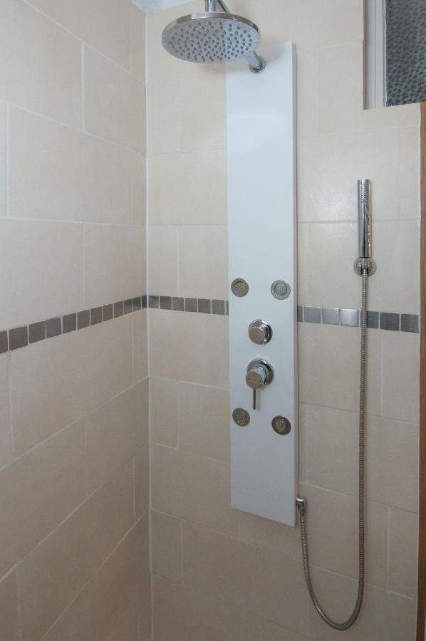 Bel Appartement Tours Centre 2 Chambres, 6 Pers "Pied-A-Tours" Exterior photo